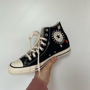 Floral embroidered hi-top Converse. Adorable and comfortable! Never worn.